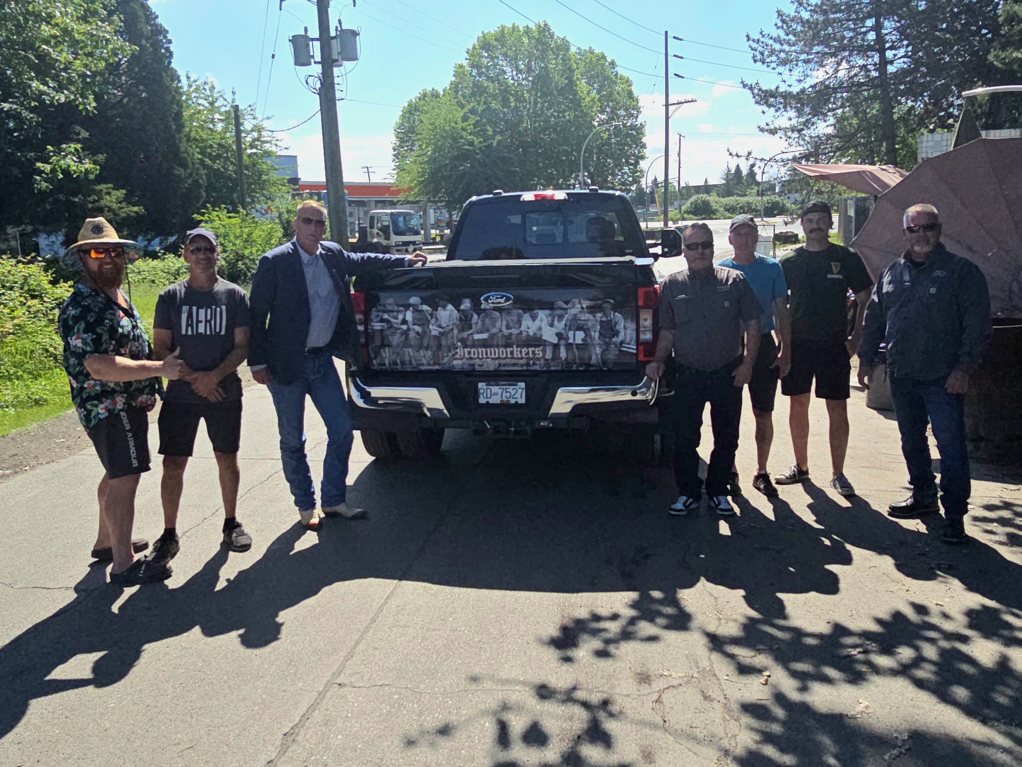 Ironworkers 97 donates $20k to locked out boilermakers